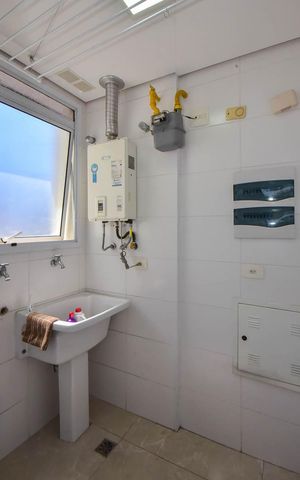 Apartamento para alugar com 76m², 2 quartos e 2 vagas Apartamento para alugar com 76m², 2 quartos e 2 vagasÁrea de Serviço