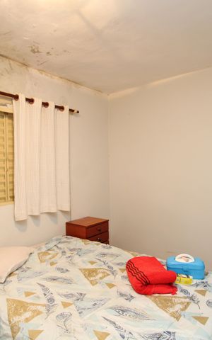 Casa à venda com 300m², 5 quartos e 2 vagasQuarto 2