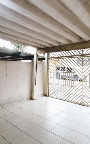 Casa à venda com 300m², 5 quartos e 2 vagasGaragem