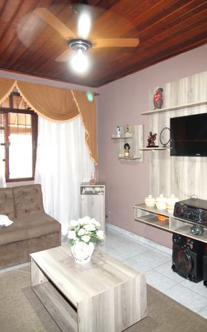 Casa à venda com 300m², 5 quartos e 2 vagasCasa 2 - Sala
