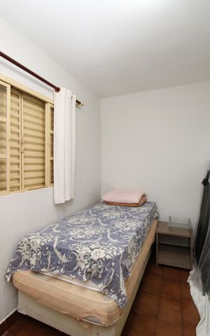 Casa à venda com 300m², 5 quartos e 2 vagasQuarto 1