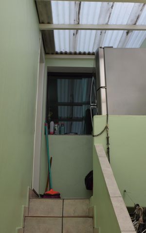 Casa à venda com 120m², 3 quartos e 1 vagaÁrea de Serviço