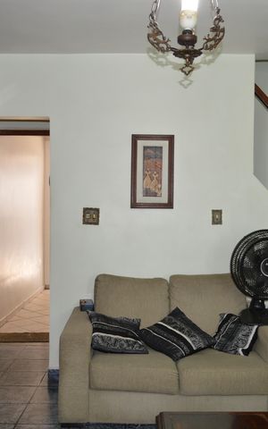 Casa à venda com 120m², 3 quartos e 1 vagaSala