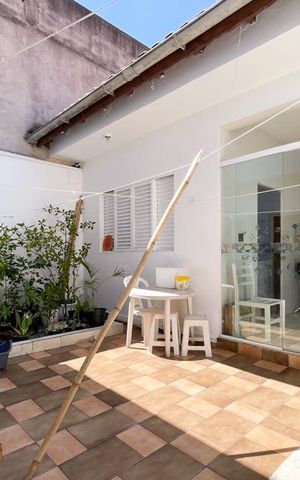 Casa à venda com 187m², 3 quartos e 2 vagas Casa à venda com 187m², 3 quartos e 2 vagasQuintal