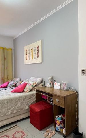 Casa à venda com 187m², 3 quartos e 2 vagas Casa à venda com 187m², 3 quartos e 2 vagasQuarto 2