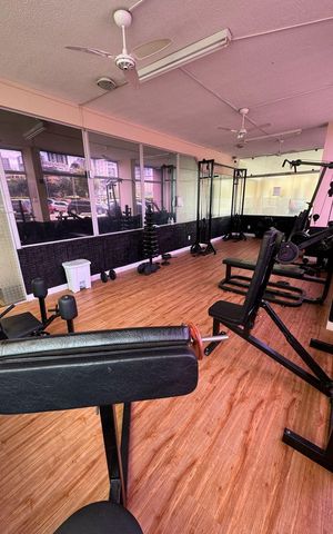 Apartamento à venda com 63m², 3 quartos e 1 vaga Apartamento à venda com 63m², 3 quartos e 1 vagaÁrea comum - Academia