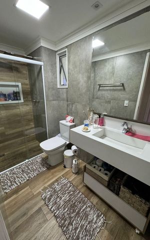 Apartamento à venda com 63m², 3 quartos e 1 vaga Apartamento à venda com 63m², 3 quartos e 1 vagaBanheiro