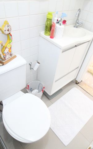 Apartamento para alugar com 68m², 2 quartos e 1 vagaBanheiro