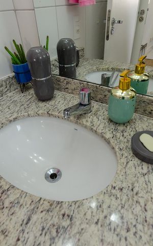 Apartamento para alugar com 64m², 2 quartos e 1 vaga Apartamento para alugar com 64m², 2 quartos e 1 vagaSuíte - Banheiro