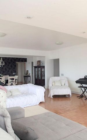 Apartamento à venda com 234m², 3 quartos e sem vagaSala - Ambientes Integrados