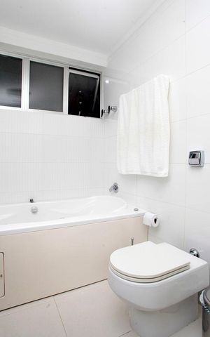 Apartamento à venda com 234m², 3 quartos e sem vagaBanheiro Quarto 1 Suíte