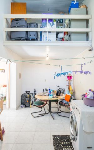 Casa à venda com 200m², 4 quartos e sem vagaÁrea de Serviço