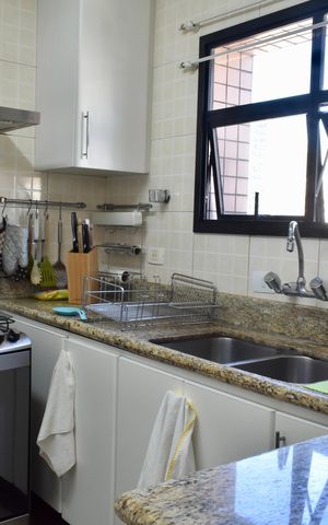 Apartamento à venda com 185m², 4 quartos e 3 vagasCozinha
