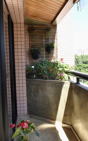 Apartamento à venda com 185m², 4 quartos e 3 vagasSacada
