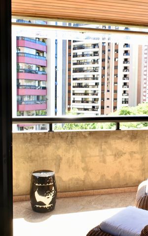 Apartamento à venda com 185m², 4 quartos e 3 vagasSacada