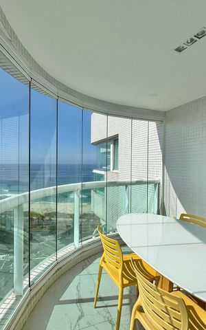 Apartamento à venda com 52m², 1 quarto e sem vaga Apartamento à venda com 52m², 1 quarto e sem vagaVaranda