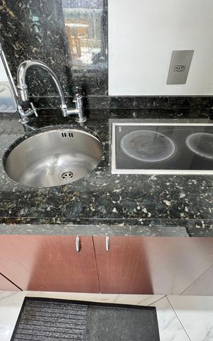 Apartamento à venda com 52m², 1 quarto e sem vaga Apartamento à venda com 52m², 1 quarto e sem vagaCozinha