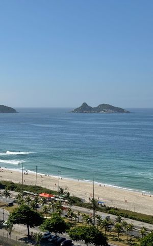 Apartamento à venda com 52m², 1 quarto e sem vaga Apartamento à venda com 52m², 1 quarto e sem vagaVaranda - Vista