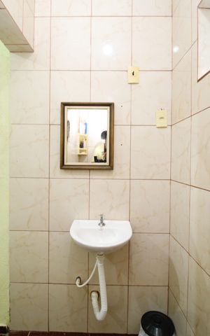Casa à venda com 400m², 8 quartos e 1 vagaBanheiro de serviço