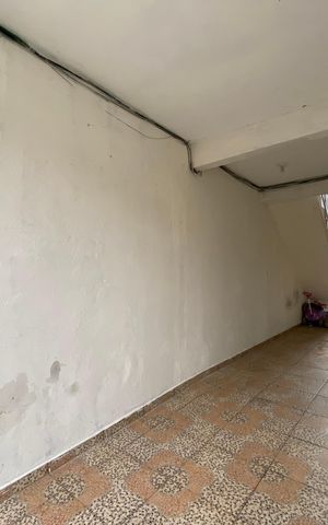 Casa à venda com 400m², 8 quartos e 1 vaga Casa à venda com 400m², 8 quartos e 1 vagaGaragem