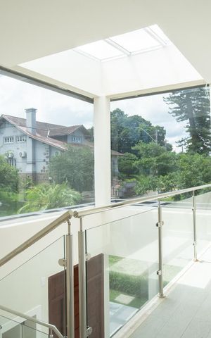 Casa de condomínio à venda com 335m², 3 quartos e 4 vagas Casa de condomínio à venda com 335m², 3 quartos e 4 vagasCorredor