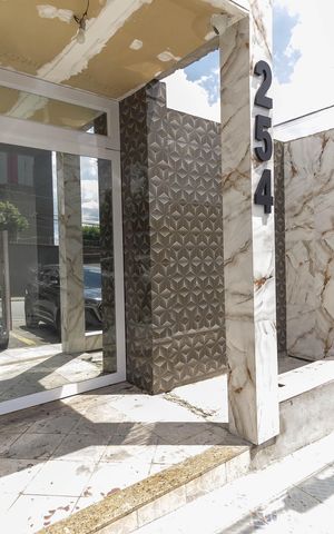 Apartamento à venda com 56m², 3 quartos e 1 vaga Apartamento à venda com 56m², 3 quartos e 1 vagaFachada do Prédio