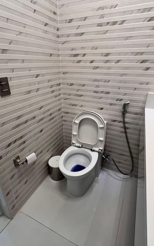 Casa à venda com 1200m², 4 quartos e 8 vagas Casa à venda com 1200m², 4 quartos e 8 vagaslavabo 3