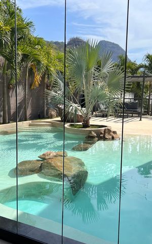Casa à venda com 1200m², 4 quartos e 8 vagas Casa à venda com 1200m², 4 quartos e 8 vagasvista da Sala/Cozinha