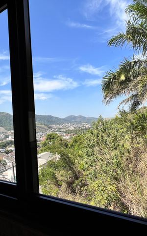 Casa à venda com 1200m², 4 quartos e 8 vagas Casa à venda com 1200m², 4 quartos e 8 vagasÁrea comum - Academia vista