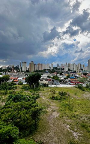 Apartamento à venda com 34m², 2 quartos e sem vaga Apartamento à venda com 34m², 2 quartos e sem vagaVista