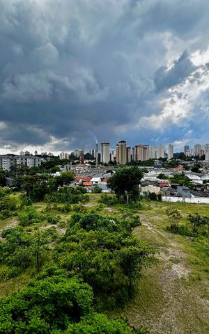 Apartamento à venda com 34m², 2 quartos e sem vaga Apartamento à venda com 34m², 2 quartos e sem vagaVista
