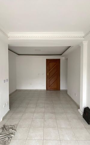 Apartamento à venda com 78m², 2 quartos e 1 vaga Apartamento à venda com 78m², 2 quartos e 1 vagaSala