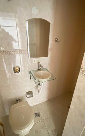 Apartamento à venda com 78m², 2 quartos e 1 vaga Apartamento à venda com 78m², 2 quartos e 1 vagaLavabo