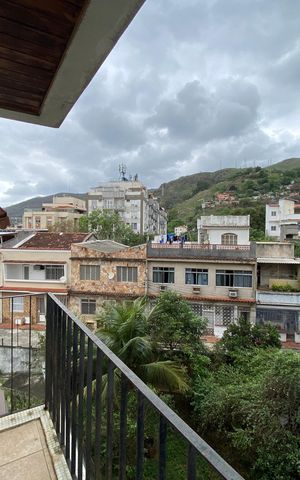 Apartamento à venda com 78m², 2 quartos e 1 vaga Apartamento à venda com 78m², 2 quartos e 1 vagaVaranda