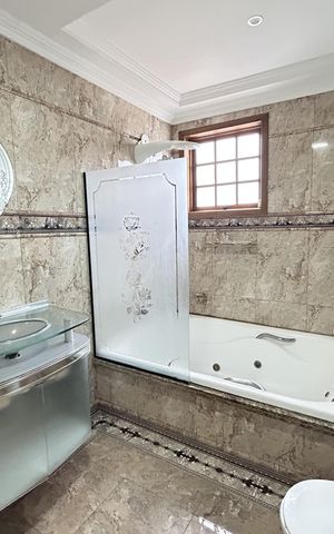 Casa para alugar com 200m², 3 quartos e 3 vagasBanheiro da Suíte