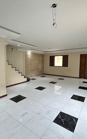 Casa para alugar com 200m², 3 quartos e 3 vagasSala
