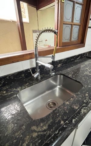 Casa para alugar com 200m², 3 quartos e 3 vagasCozinha