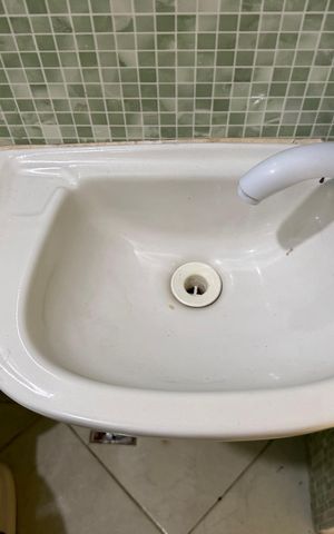 Casa à venda com 22m², 1 quarto e sem vaga Casa à venda com 22m², 1 quarto e sem vagaBanheiro Social