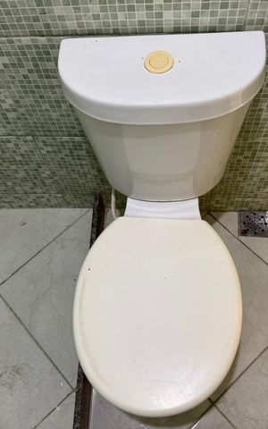 Casa à venda com 22m², 1 quarto e sem vaga Casa à venda com 22m², 1 quarto e sem vagaBanheiro Social