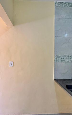 Casa à venda com 22m², 1 quarto e sem vaga Casa à venda com 22m², 1 quarto e sem vagaSala e Cozinha