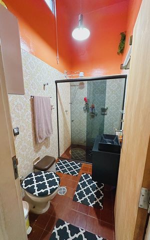 Casa à venda com 149m², 3 quartos e 1 vaga Casa à venda com 149m², 3 quartos e 1 vagaBanheiro