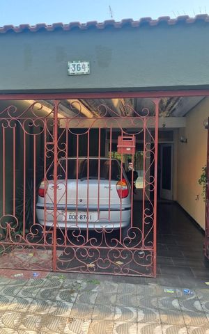 Casa à venda com 149m², 3 quartos e 1 vaga Casa à venda com 149m², 3 quartos e 1 vagaGaragem