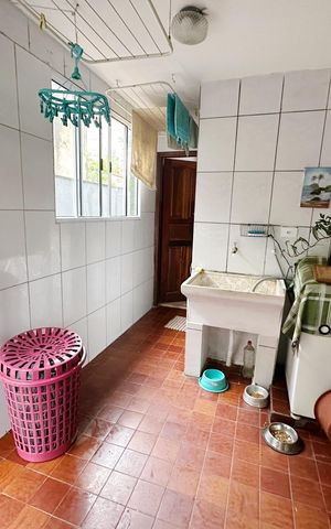 Casa à venda com 149m², 3 quartos e 1 vaga Casa à venda com 149m², 3 quartos e 1 vagaLavanderia