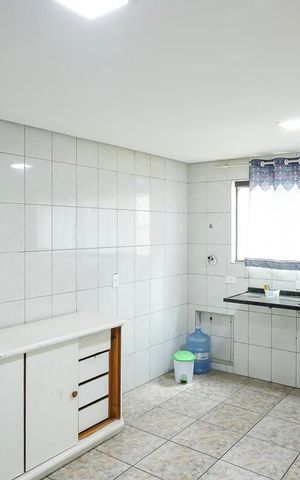 Casa à venda com 360m², 4 quartos e 6 vagasCozinha 1