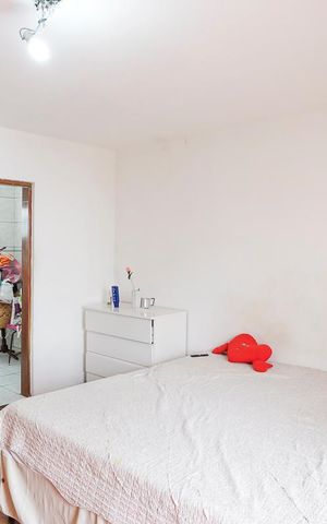 Casa à venda com 360m², 4 quartos e 6 vagasSuíte 2