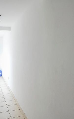 Casa à venda com 360m², 4 quartos e 6 vagasCorredor