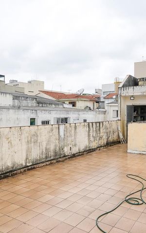 Casa à venda com 360m², 4 quartos e 6 vagasQuintal