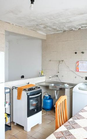 Casa à venda com 360m², 4 quartos e 6 vagasCozinha 2 e área de serviço