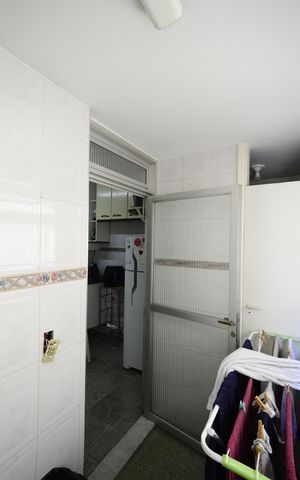 Apartamento à venda com 110m², 3 quartos e 1 vagaÁrea de Serviço