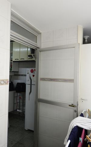 Apartamento à venda com 110m², 3 quartos e 1 vagaÁrea de Serviço